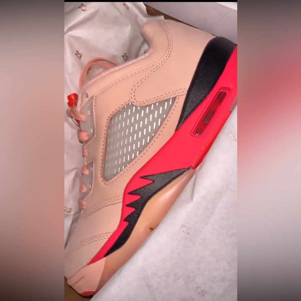 Air Jordan Retro 5- Pink